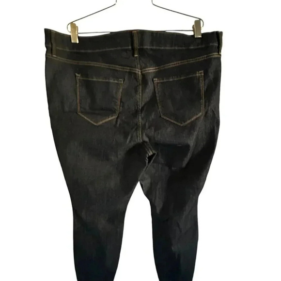 Old Navy Stretch Super Skinny Womens Jeans Plus Sz 22 Short Dark Wash New - Picture 5 of 14